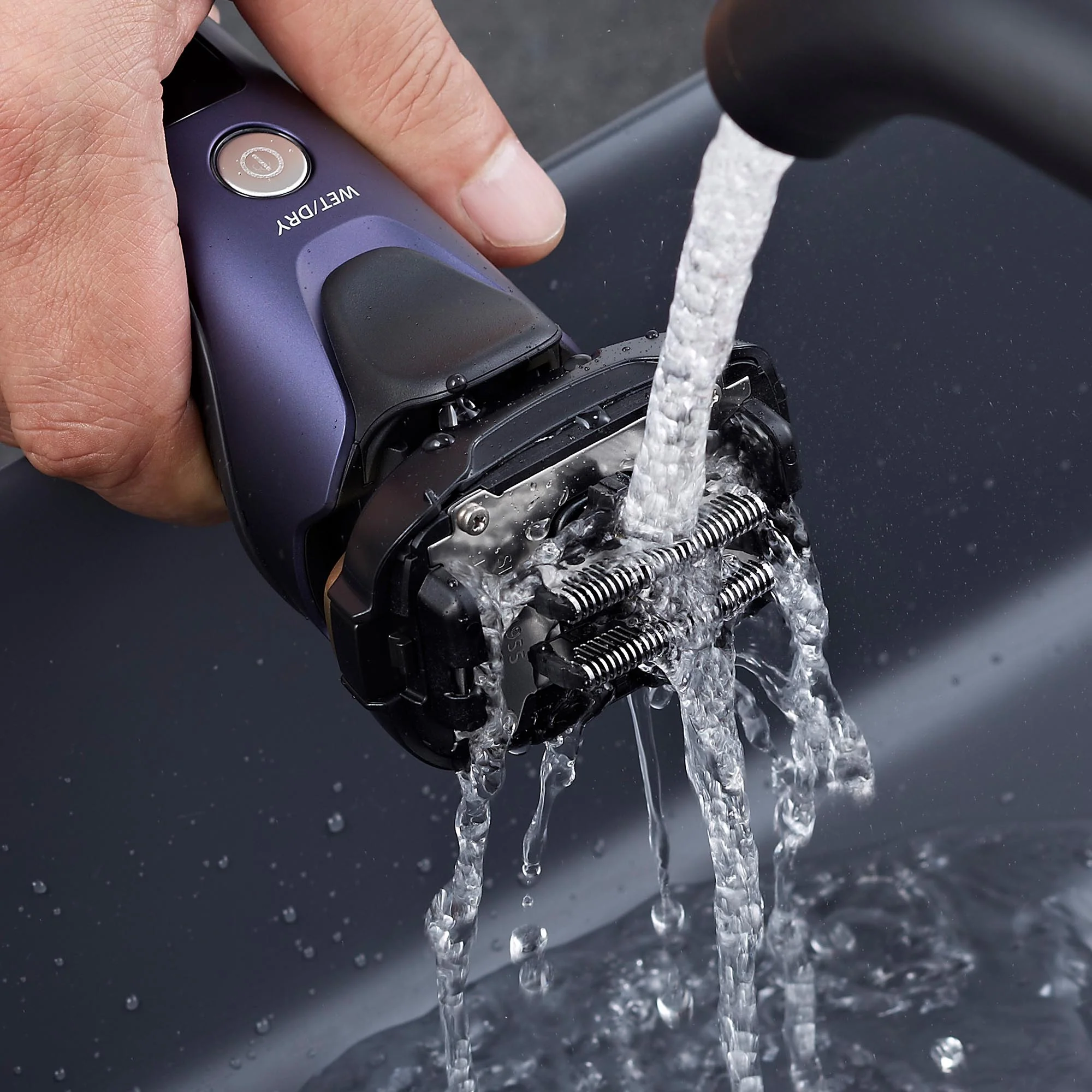 ARC5 Advanced 5-Blade Men's Electric Shaver - Image 20