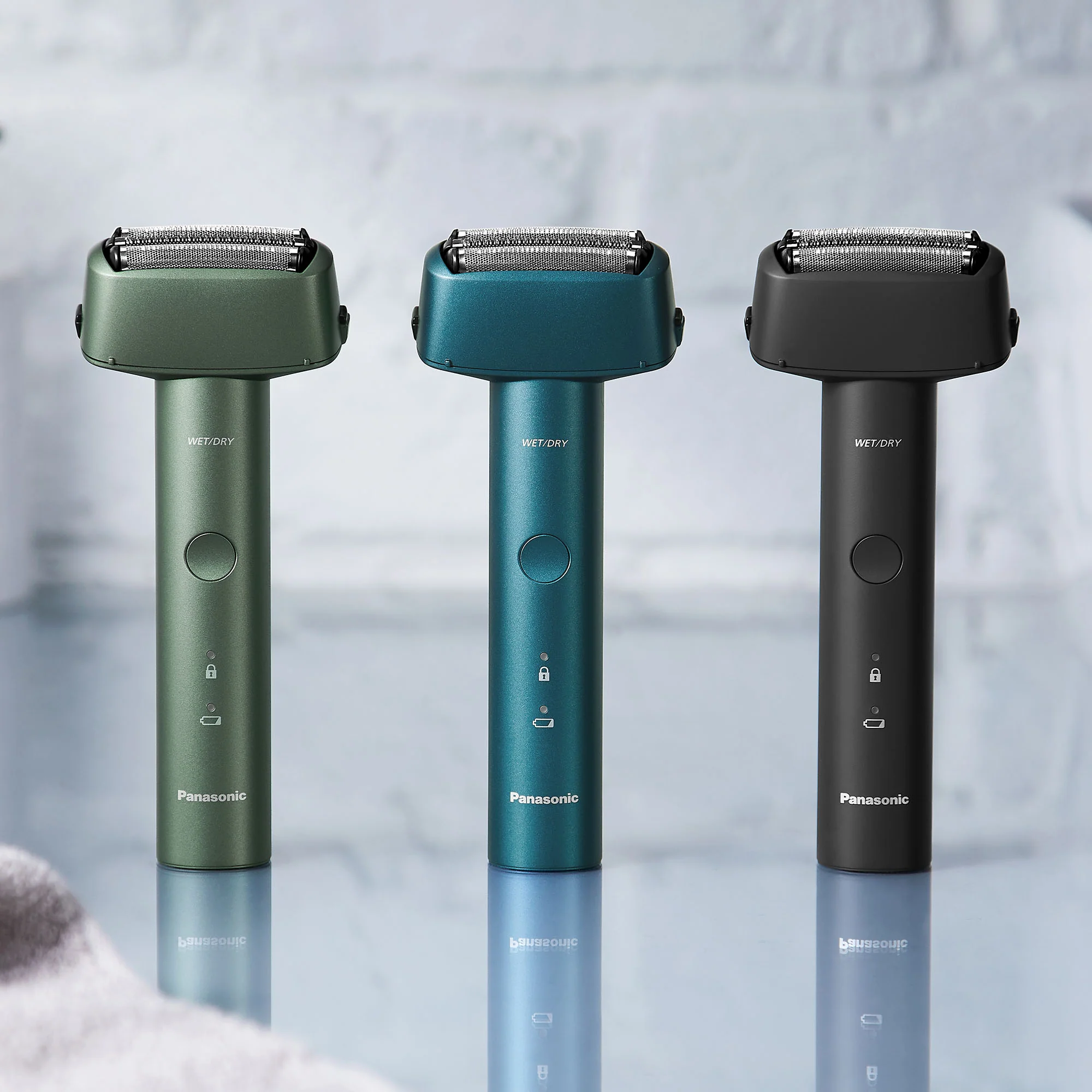 ARC3 Men's 3-Blade Electric Razor - Image 12